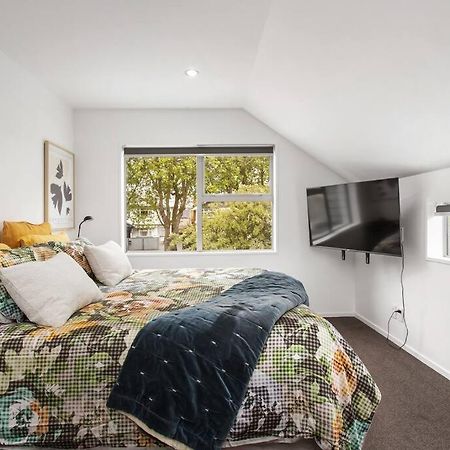 Convenient Urban Townhouse 2 Carparks Available Apartment Christchurch Exterior photo